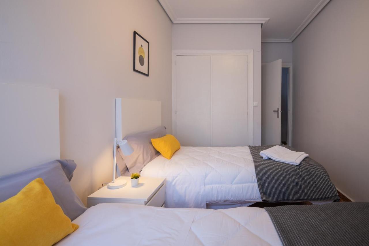 Apartamento Albelda Plaza Albelda De Iregua Luaran gambar